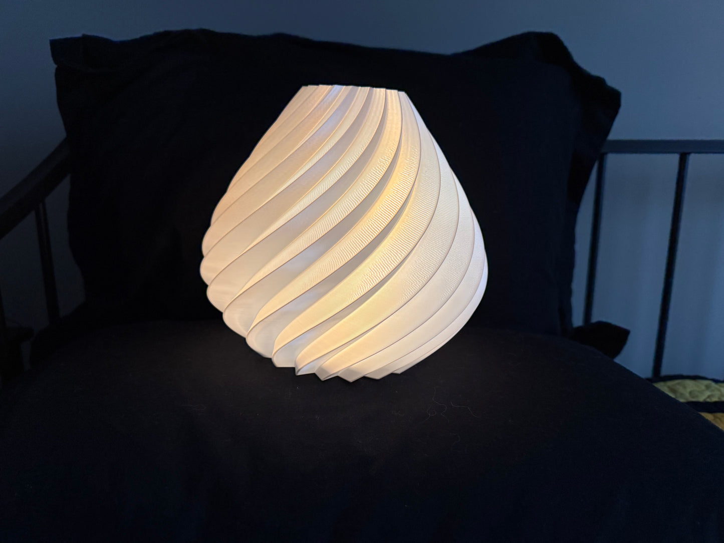 BigGlow LED Lamp